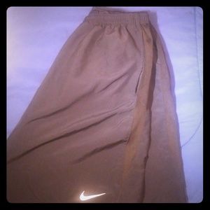 Nike 7 inch running shorts(L)